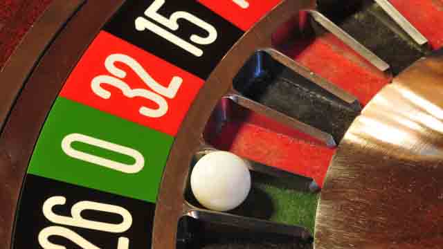 Roulette wheel and ball